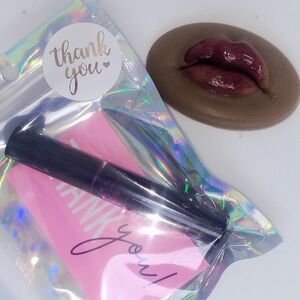 Couture Pout Lip Plumper In Vanilla Sugar
